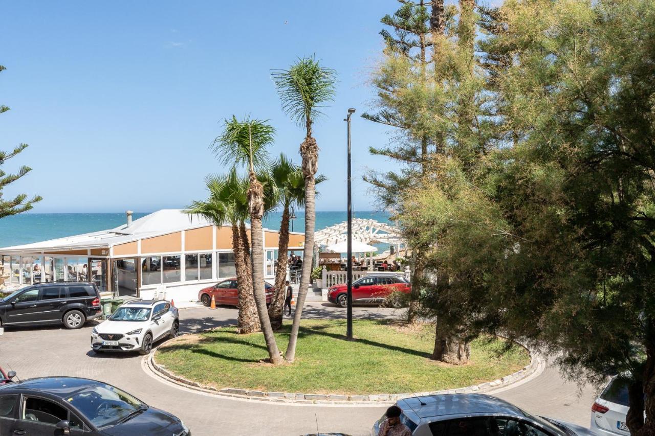 Luxury Beachfront Living On The With Big Terrace Torremolinos